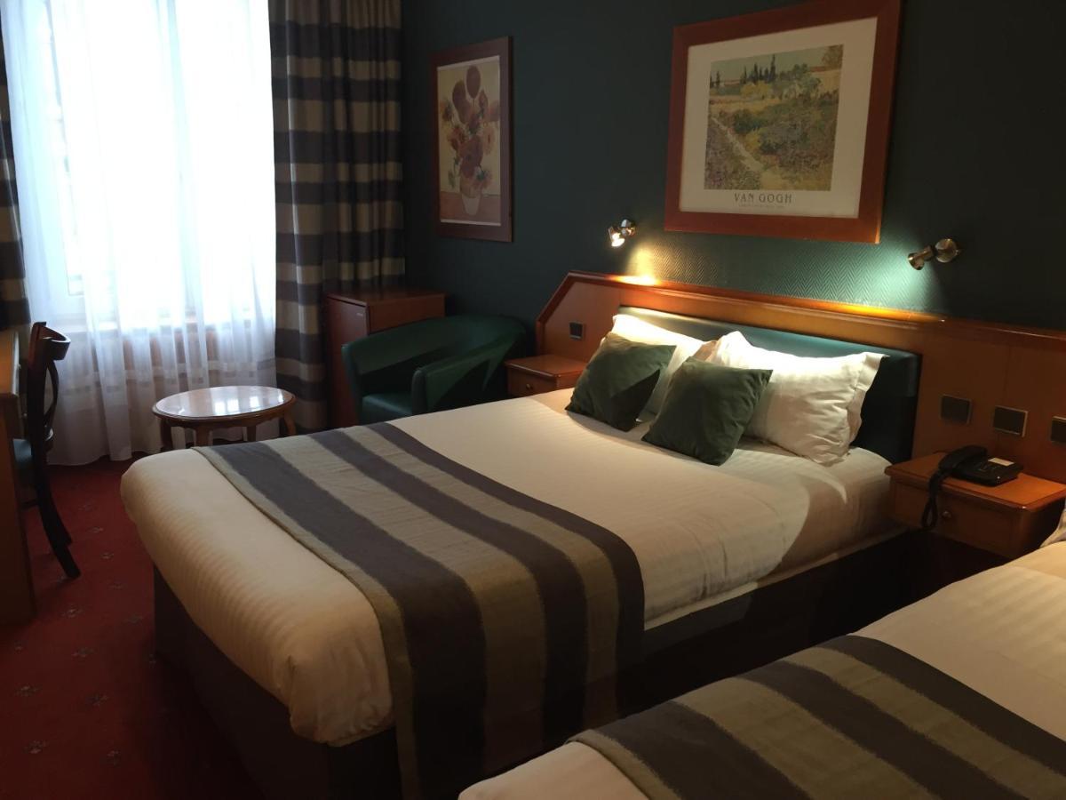 Hotel De La Paix Лил Екстериор снимка